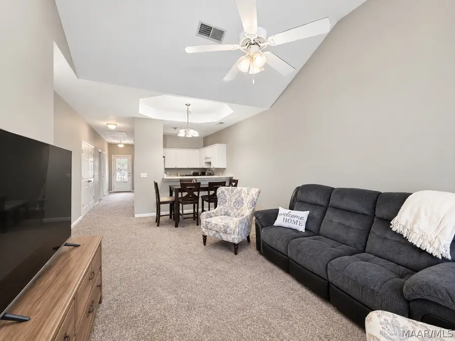 61 Park Drive S, Clanton, AL 35045 - #2