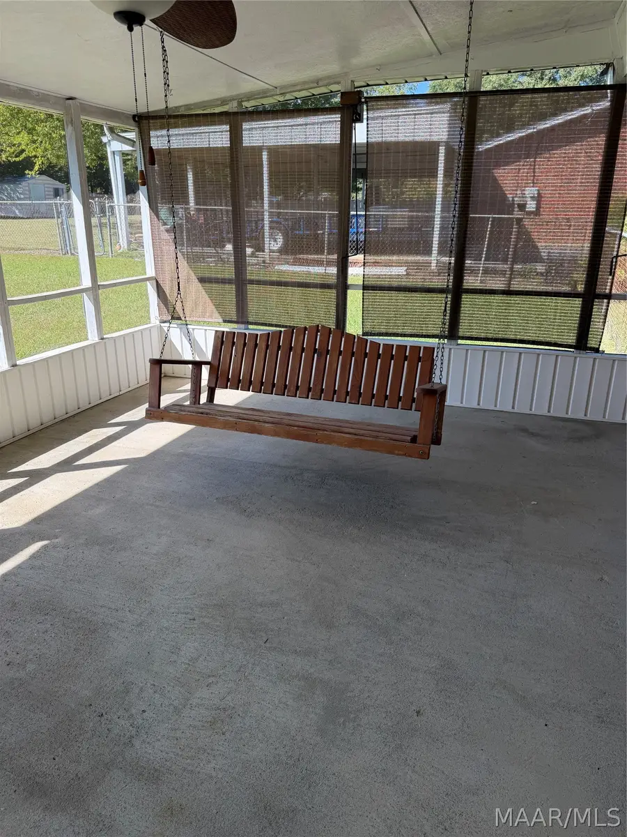 5260 Sycamore Drive, Millbrook, AL 36054 - #3