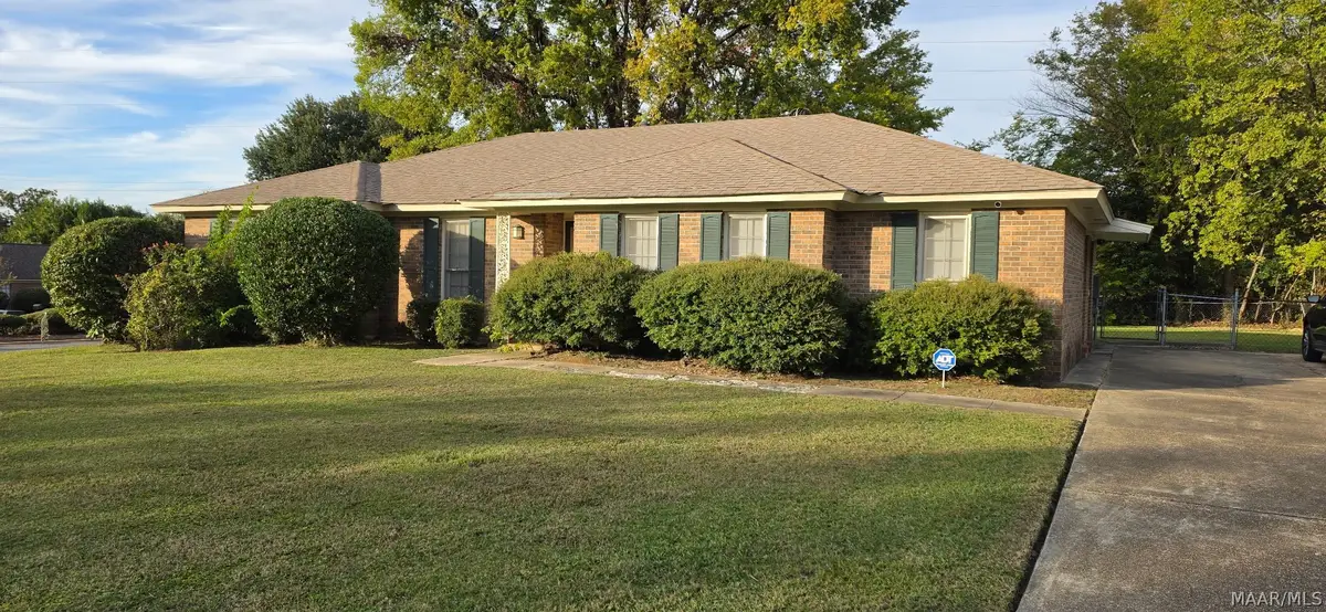 2005 Edinburgh Place, Montgomery, AL 36116 - #1
