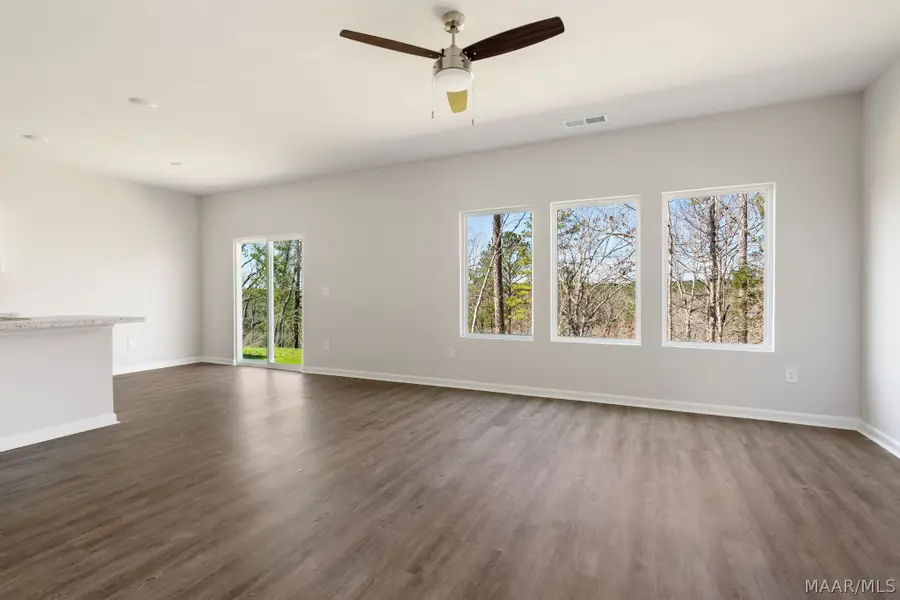 255 Jemison Trails Drive, Jemison, AL 35085 - #3