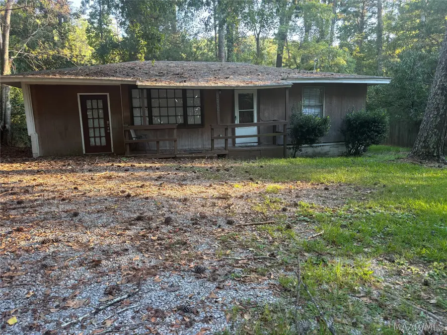 506 Green Street, Wetumpka, AL 36092 - #2