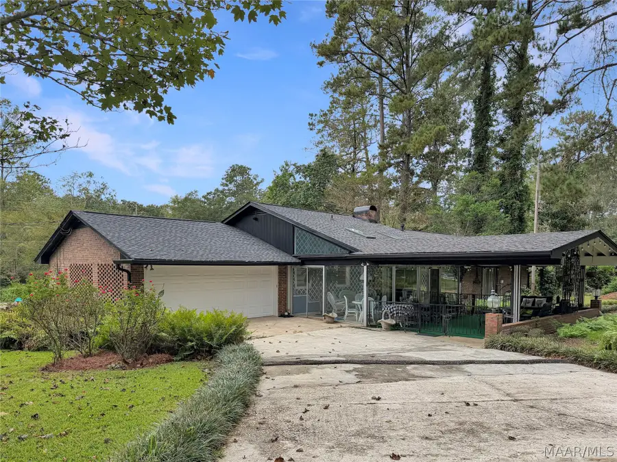 601 Camellia Drive, Tallassee, AL 36078 - #2