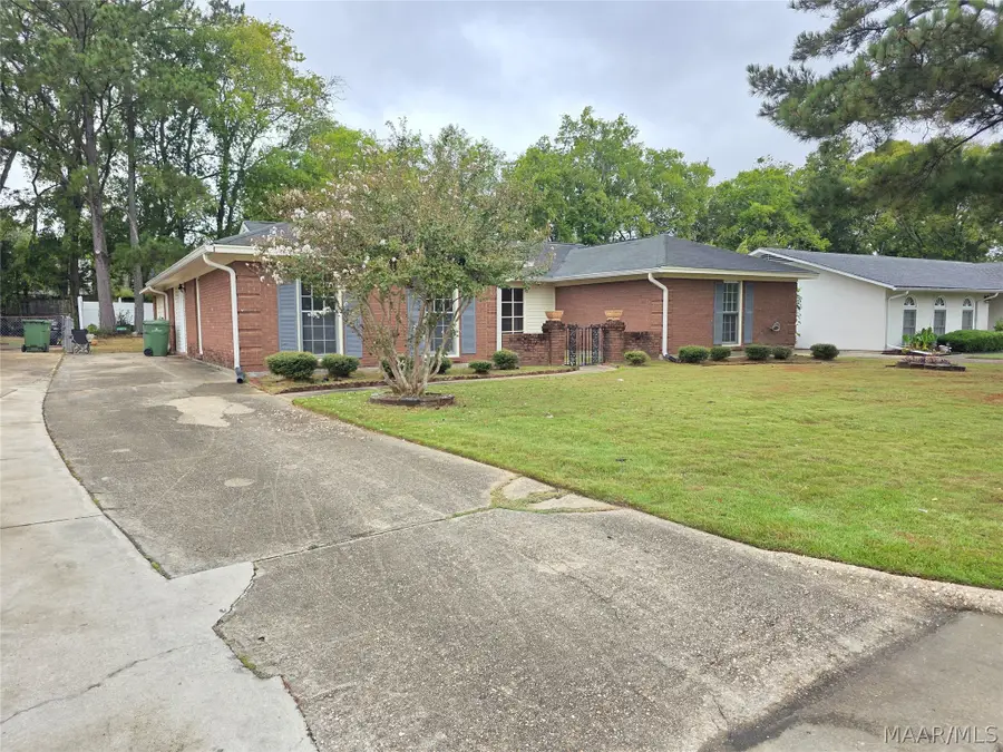 5652 Carriage Brook Road, Montgomery, AL 36116 - #2