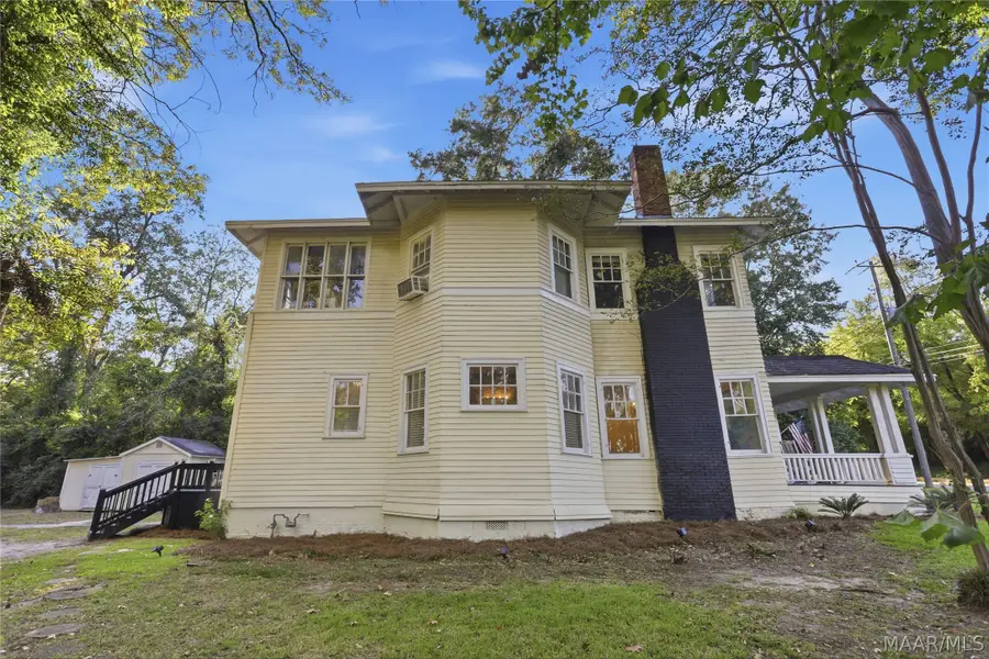 264 E Fairview Avenue, Montgomery, AL 36105 - #3