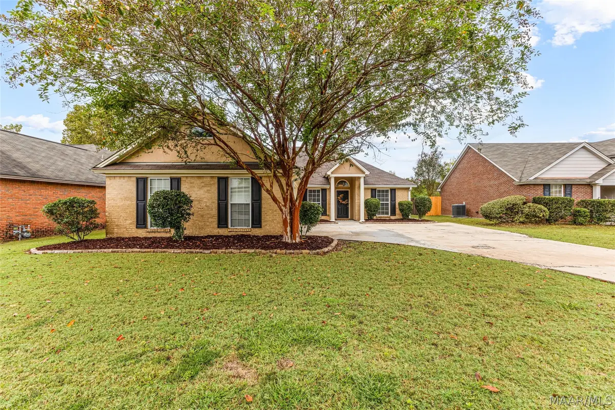 1342 Meadow Glen Road, Montgomery, AL 36117 - #1