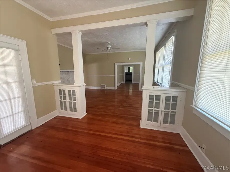 122 S Capitol Parkway, Montgomery, AL 36107 - #3
