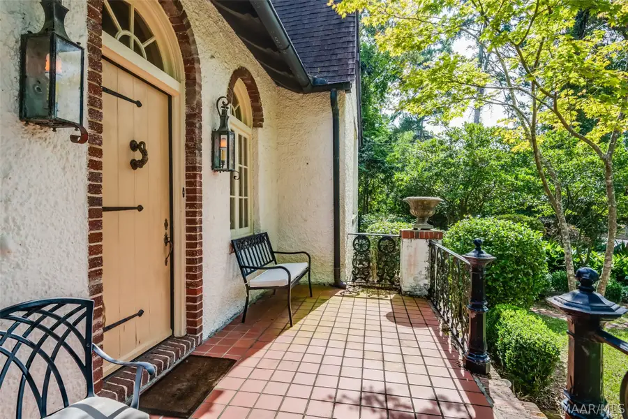 649 Cloverdale Road, Montgomery, AL 36106 - #2