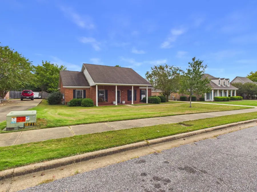 1549 Tara Lane, Montgomery, AL 36117 - #3
