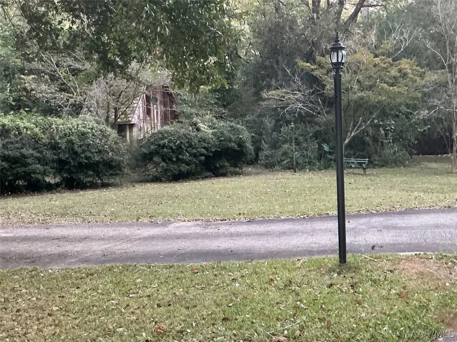 817 Wynwood Drive, Prattville, AL 36067 - #2