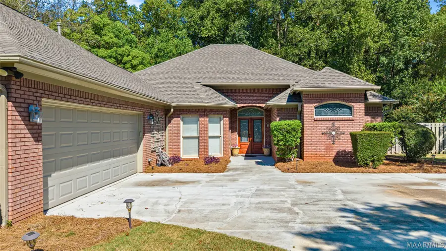 732 Towne Lake Drive, Montgomery, AL 36117 - #3
