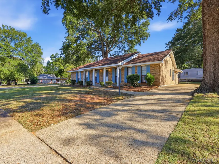 512 Lynnhurst Court, Montgomery, AL 36117 - #3