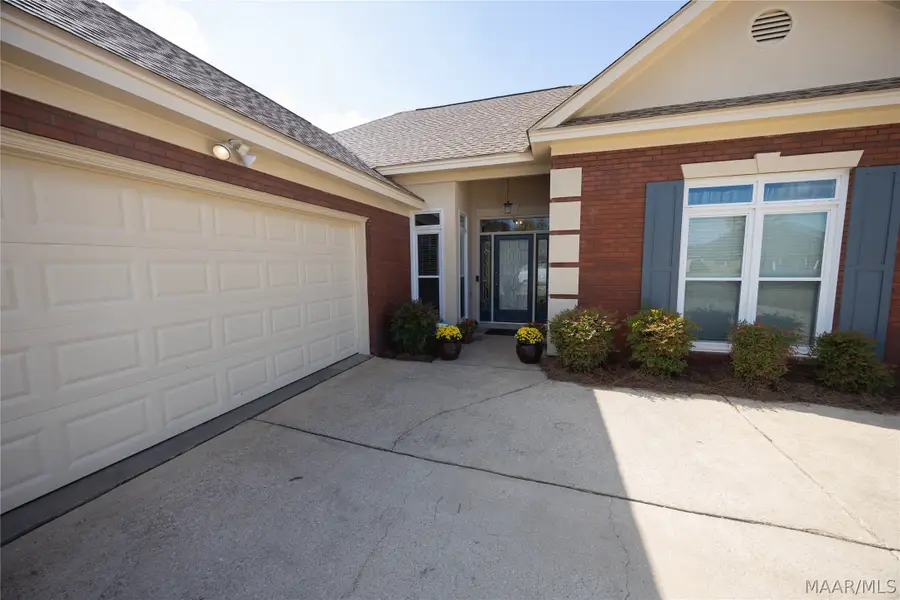 517 Red Oak Court, Montgomery, AL 36117 - #3