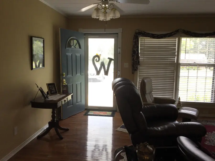 161 1st St, Russellville, AL 35653 - #2