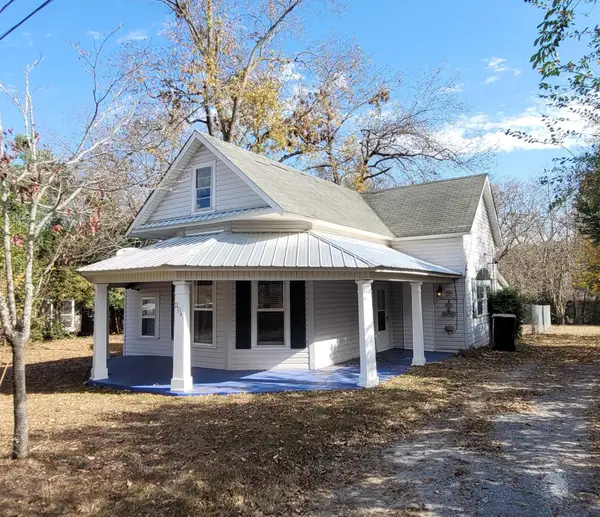 204 Schwann Ave, Cullman, AL 35055