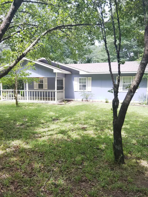Address Withheld By Seller, Booneville, MS 38829
