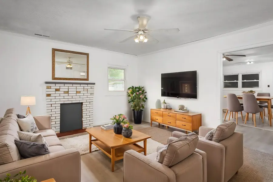 901 E 17th St, Sheffield, AL 35660 - Image #3