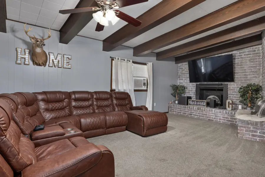 2350 Roberts Ln, Florence, AL 35630 - Image #3