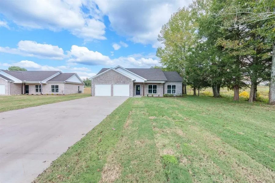 1374 Co Rd 103, Killen, AL 35645 - Image #2