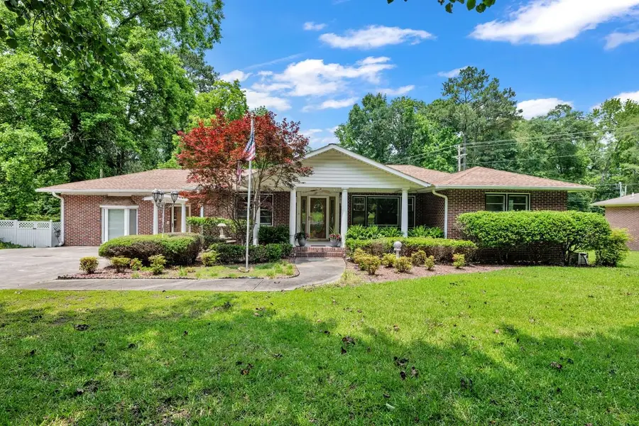 1513 Maple Dr, Cullman, AL 35055 - Image #2