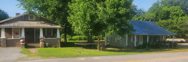 308 Tennessee St, Courtland, AL 35618