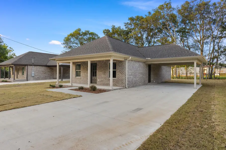 709 Joe Wheeler Dr, Tuscumbia, AL 35674 - Image #3