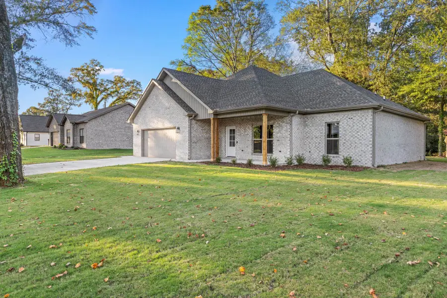 115 Jefferson Ave, Muscle Shoals, AL 35661 - Image #2