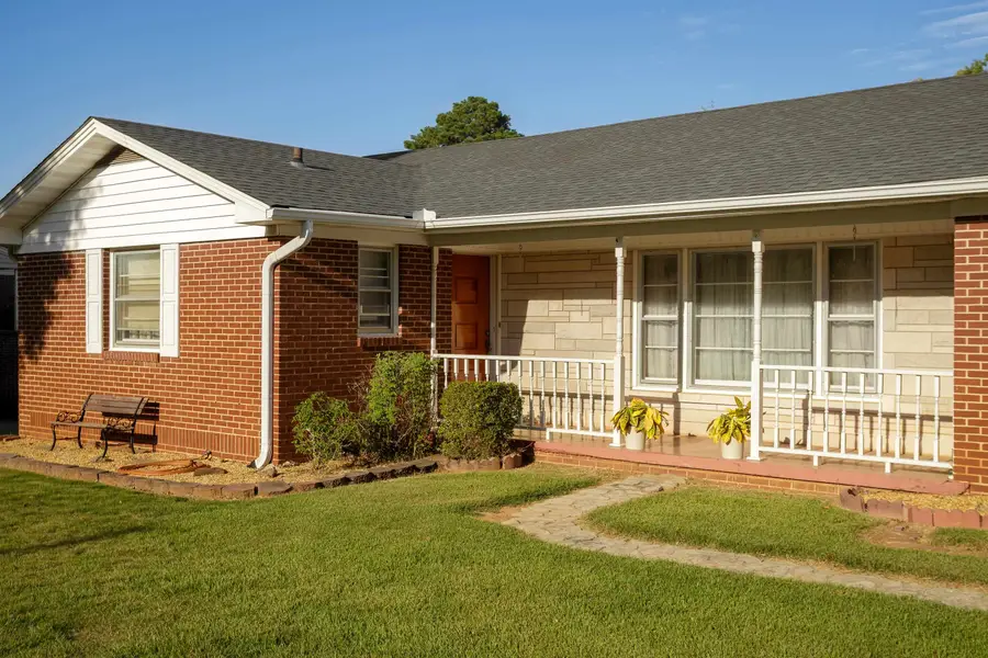 114 Scott Dr, Florence, AL 35633 - Image #3