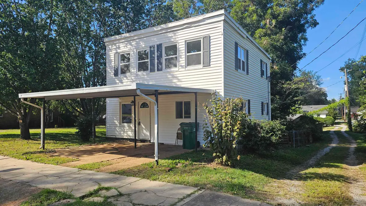 303 E 7th St, Sheffield, AL 35660 - Image #1