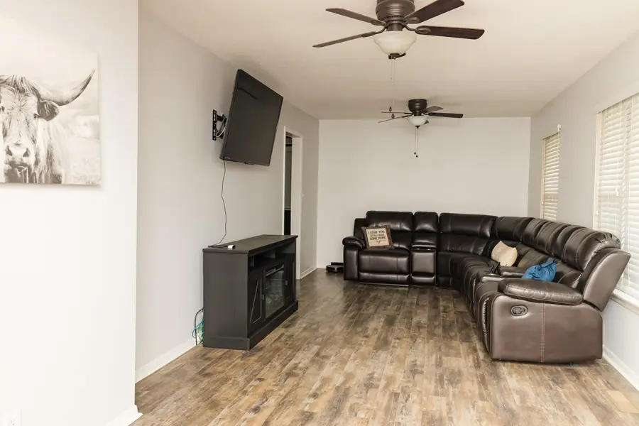 125 Sylvia Dr, Gardendale, AL 35071 - Image #3