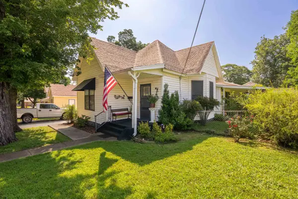 612 E Tuscaloosa St, Florence, AL 35630