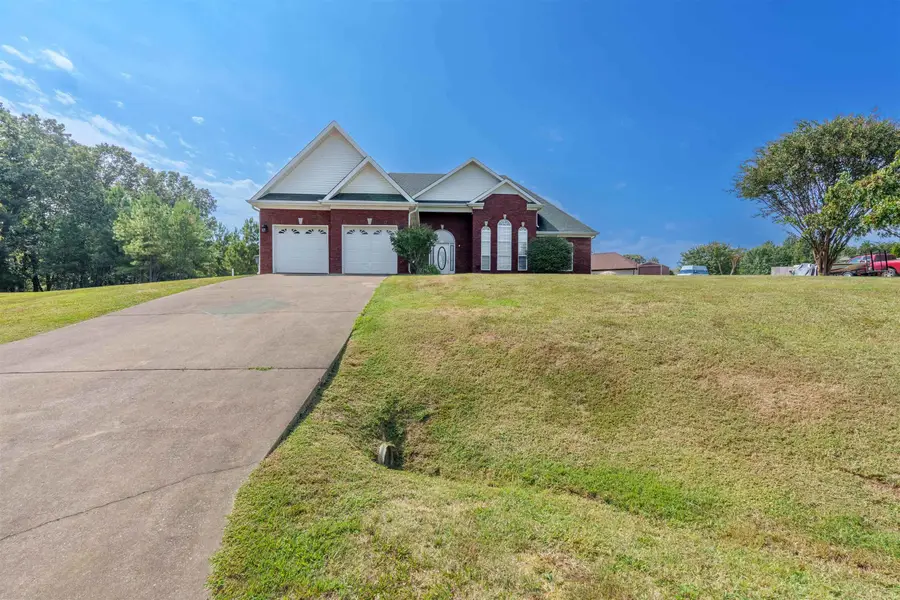22 Colleen Dr, Florence, AL 35633 - Image #2