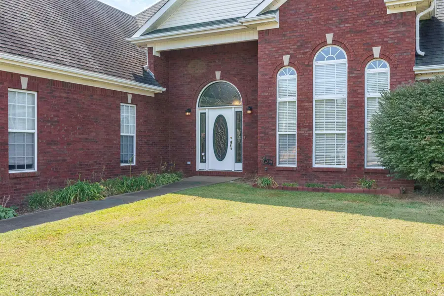 22 Colleen Dr, Florence, AL 35633 - Image #3