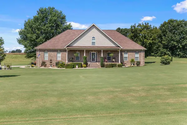 50 Meadow Ridge Ln, Rogersville, AL 35652