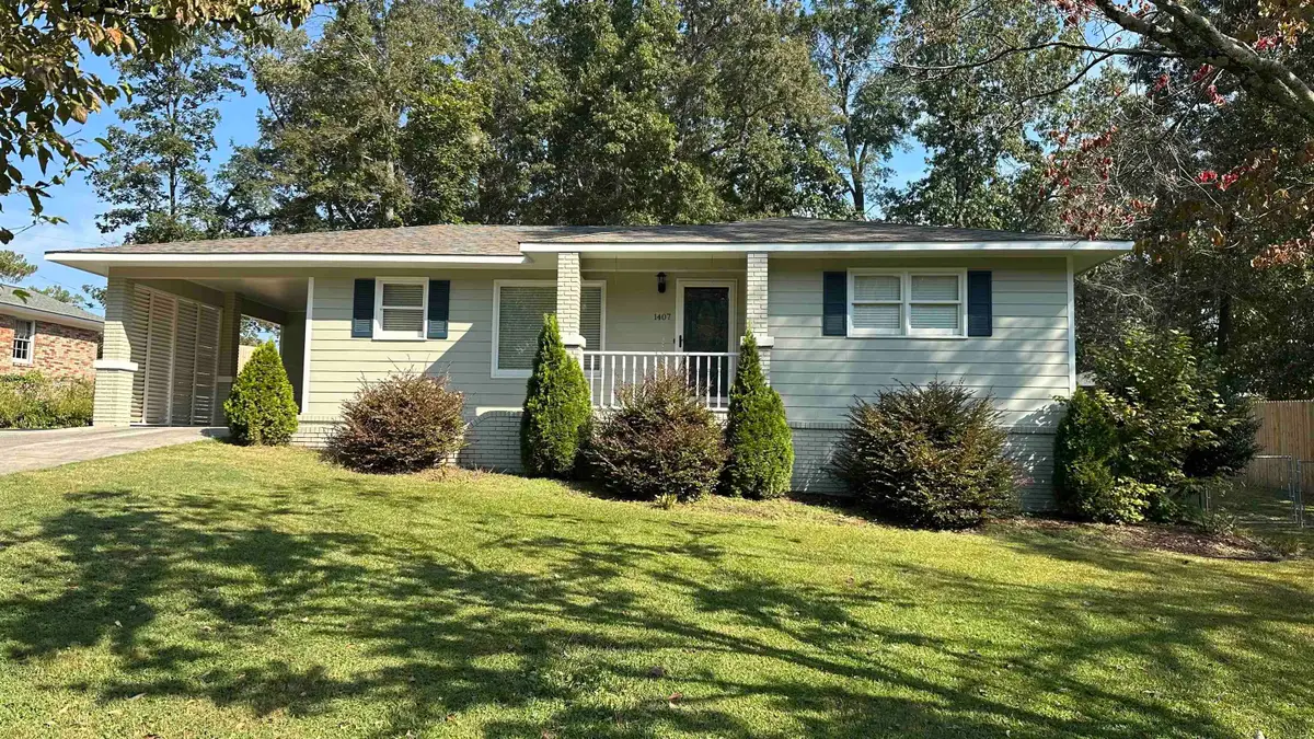1407 Linwood Dr, Cullman, AL 35055 - Image #1