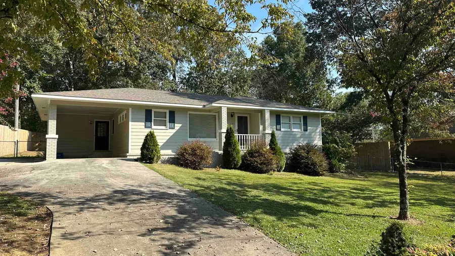 1407 Linwood Dr, Cullman, AL 35055 - Image #2