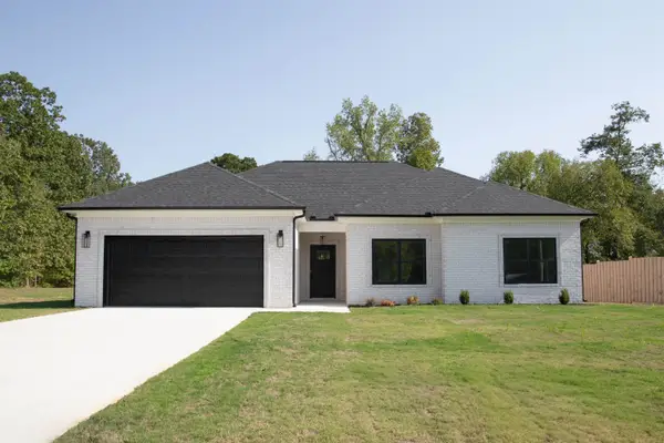 2090 Co Rd 94, Florence, AL 35634