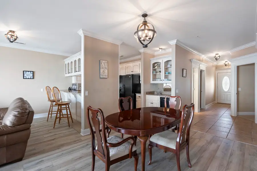 5590 Bay Village Dr #303, Athens, AL 35611 - Image #3