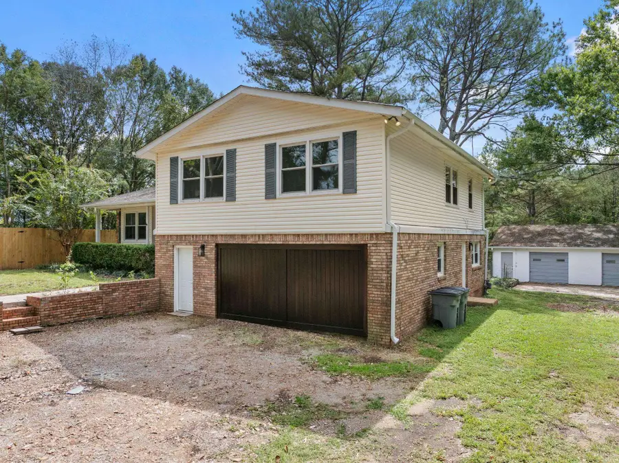 1704 Co Rd 112, Florence, AL 35633 - Image #3