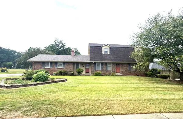 2208 Gusmus Ave, Muscle Shoals, AL 35661