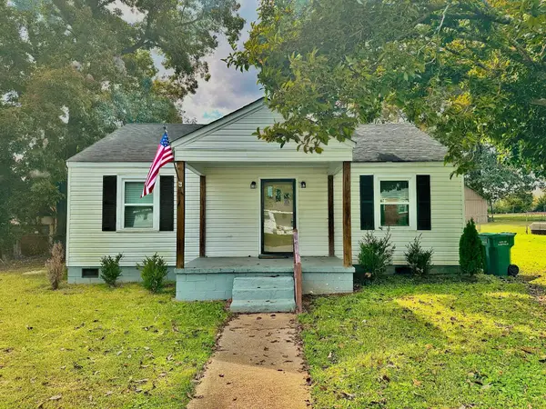 1305 E 34th St, Sheffield, AL 35660