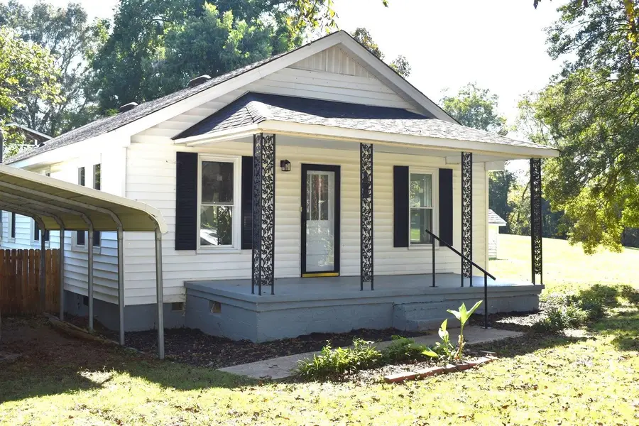 607 W 3rd St, Tuscumbia, AL 35674 - Image #2