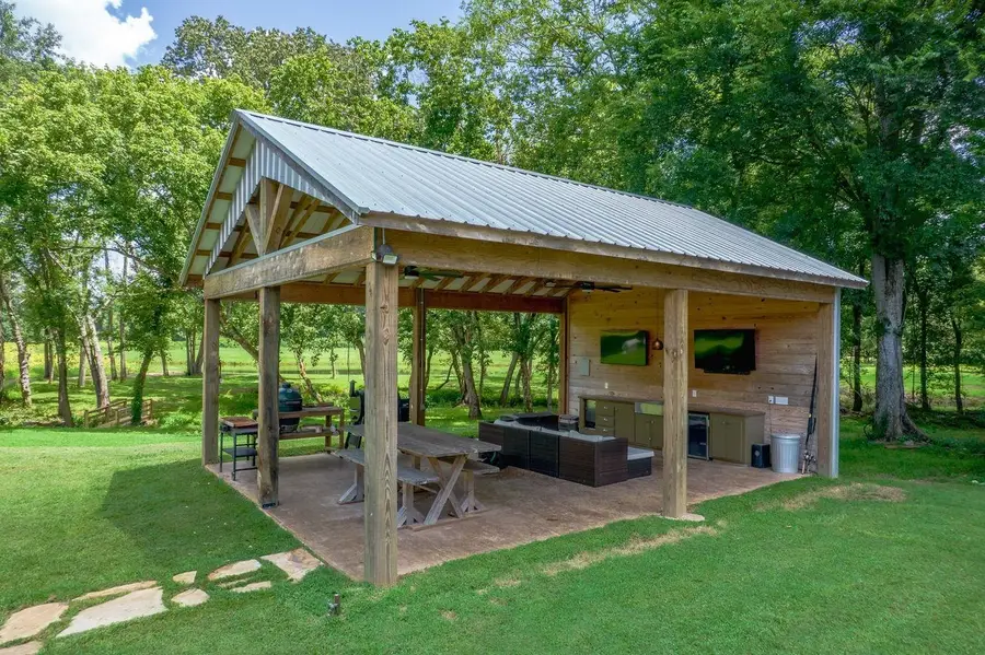 5828 Co Rd 6, Florence, AL 35633 - Image #3