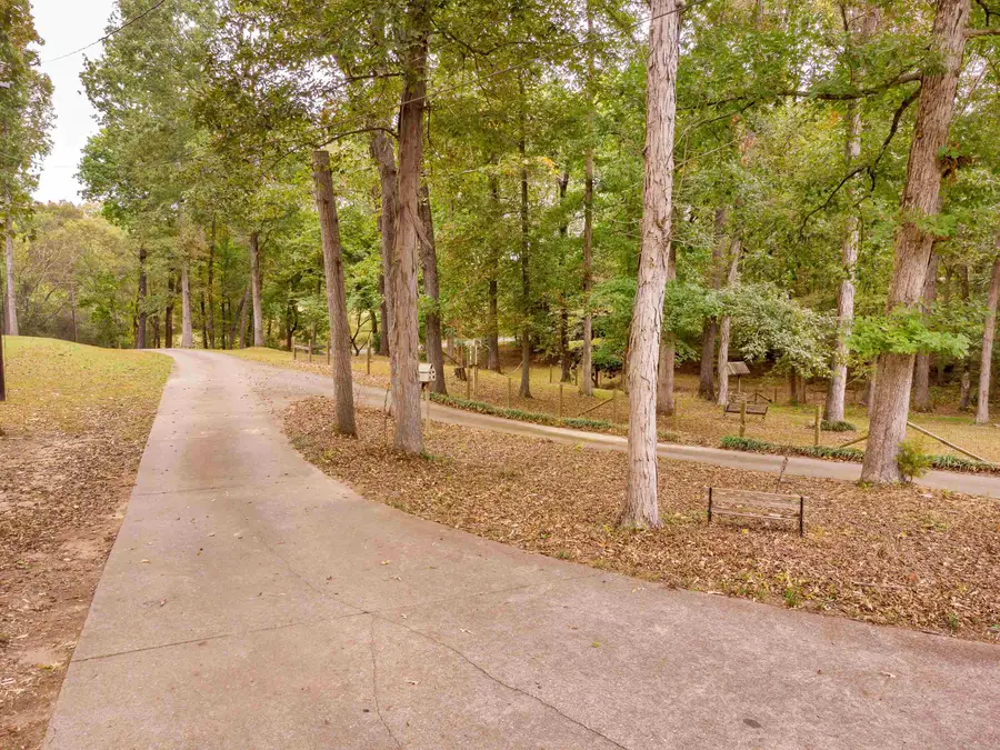 2140 Co Rd 222, Florence, AL 35633 - Image #3