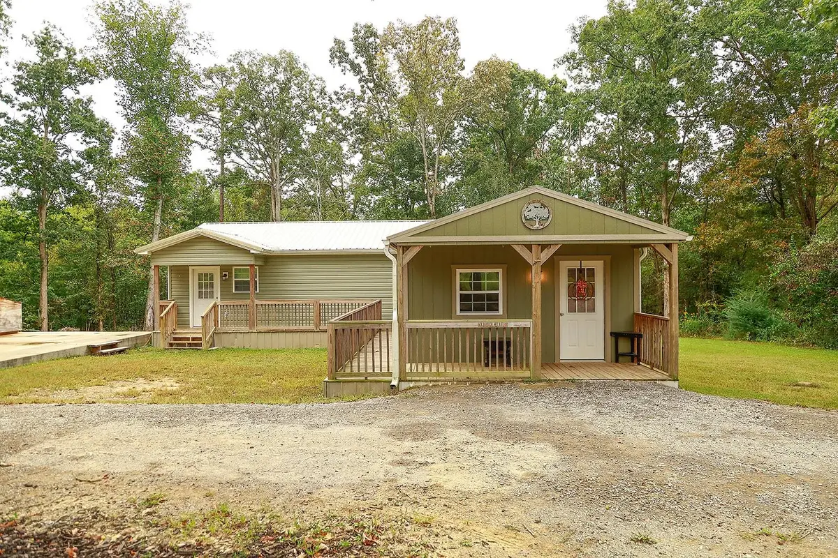 100 Poplar Creek Ln, Leighton, AL 35646 - Image #1