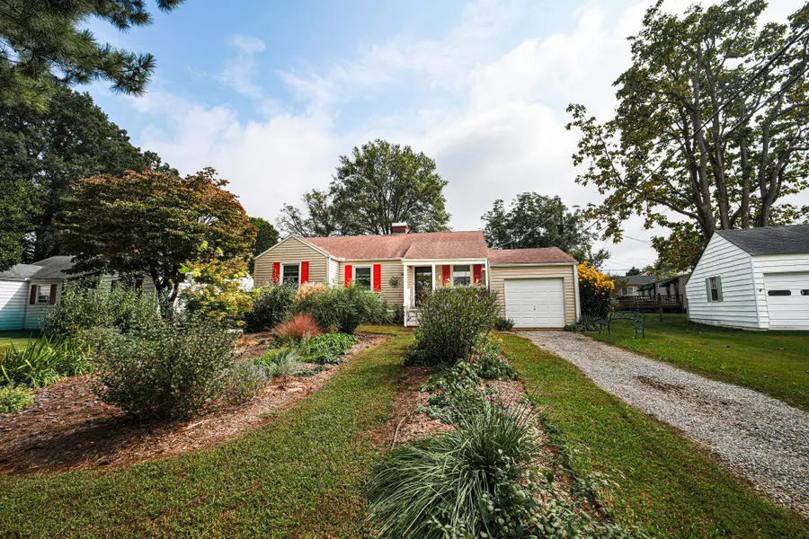 3102 E Colbert St, Sheffield, AL 35660 - Image #3