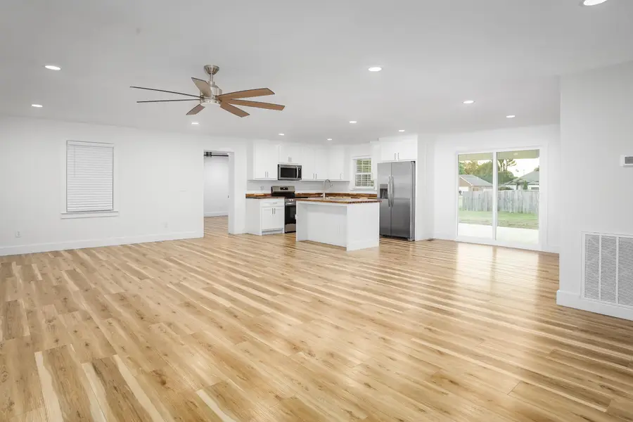 1005 Davison Ave, Muscle Shoals, AL 35661 - Image #3