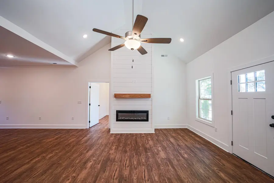 2672 Co Rd 277, Florence, AL 35633 - Image #3