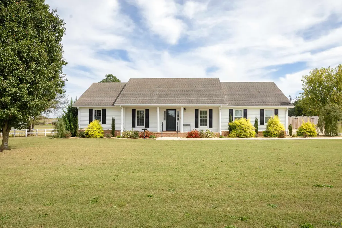 133 Co Rd 413, Killen, AL 35645 - Image #1