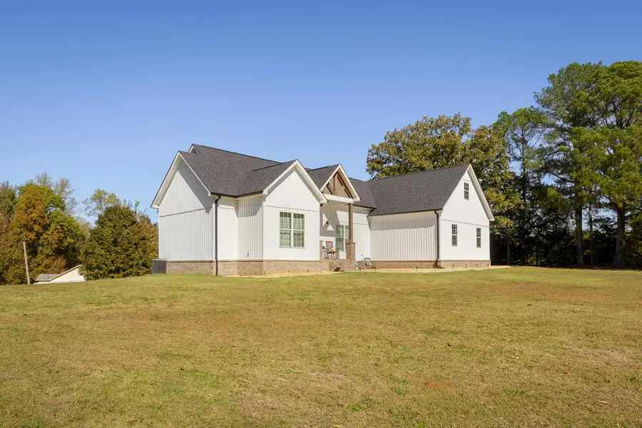 195 Co Rd 118, Florence, AL 35633 - Image #2