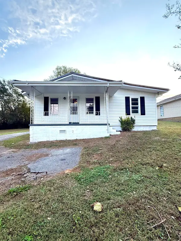 711 S Hook St, Tuscumbia, AL 35674